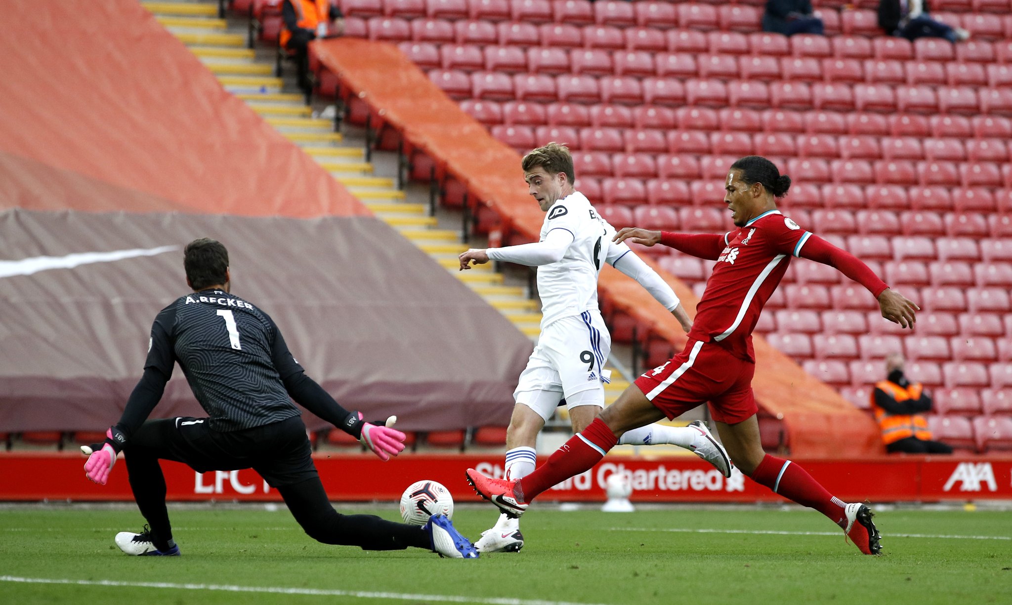 俱樂部正在 俱樂部正在